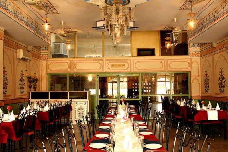 Jaipur Darbar 호텔 외부 사진